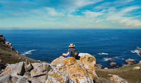  Off The Beaten Track -  Een Vertederend Reisverslag Door De Verloren Hoeken Van Europa